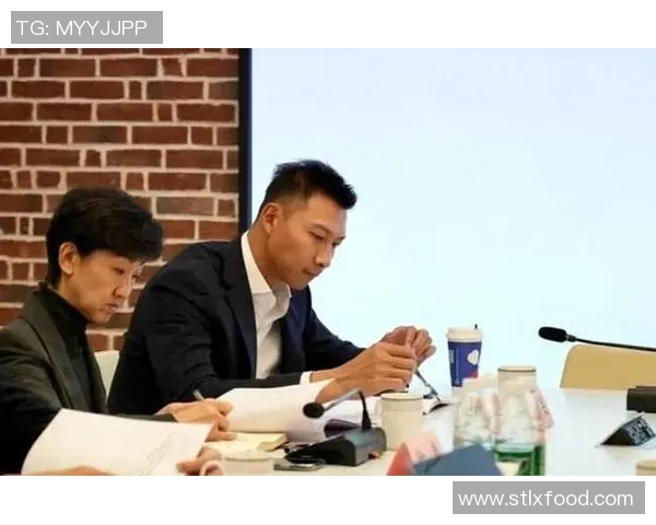 易建联：从篮球巨星到全能运动员的蜕变之路与未来展望